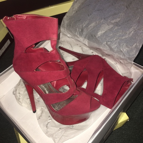 Shoe - Picture 5 of 16